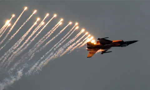 Kızılötesi Füze İkaz Sistemi